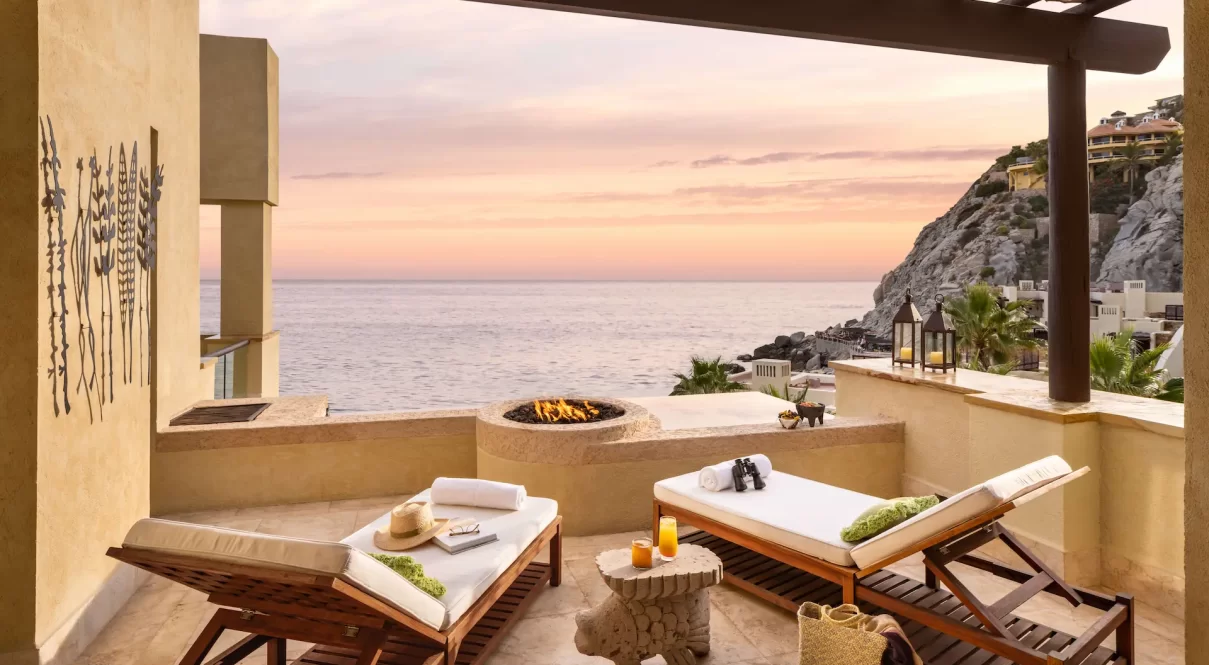 WAPedregal High Res Estrella Suite Panoramic Ocean View King Bed 4