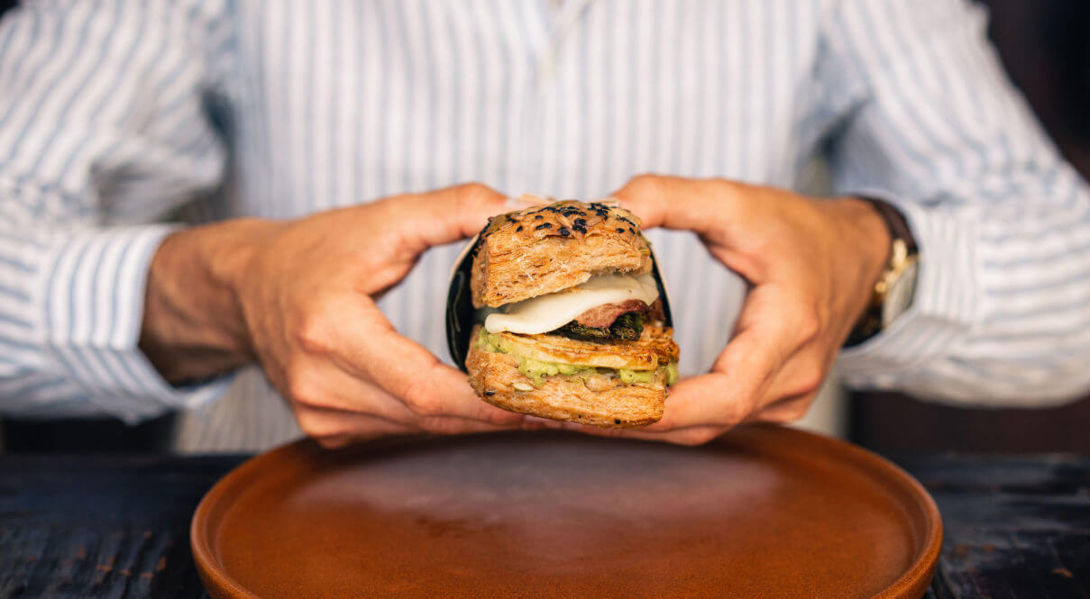 WAPedregal JoeThomas Spherical 2021 68 e1635447946870