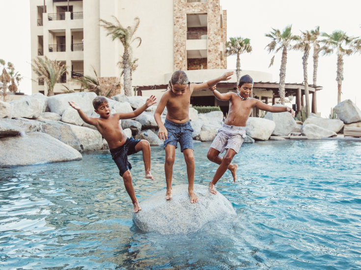 SPRING INTO FAMILY-FUN IN LOS CABOS