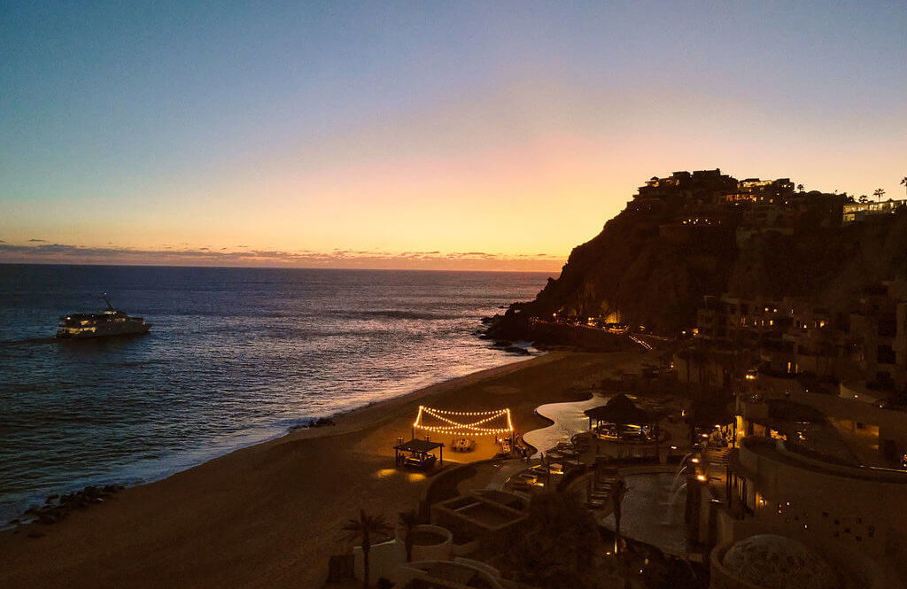 beach event dinner air view by studio caribe 2