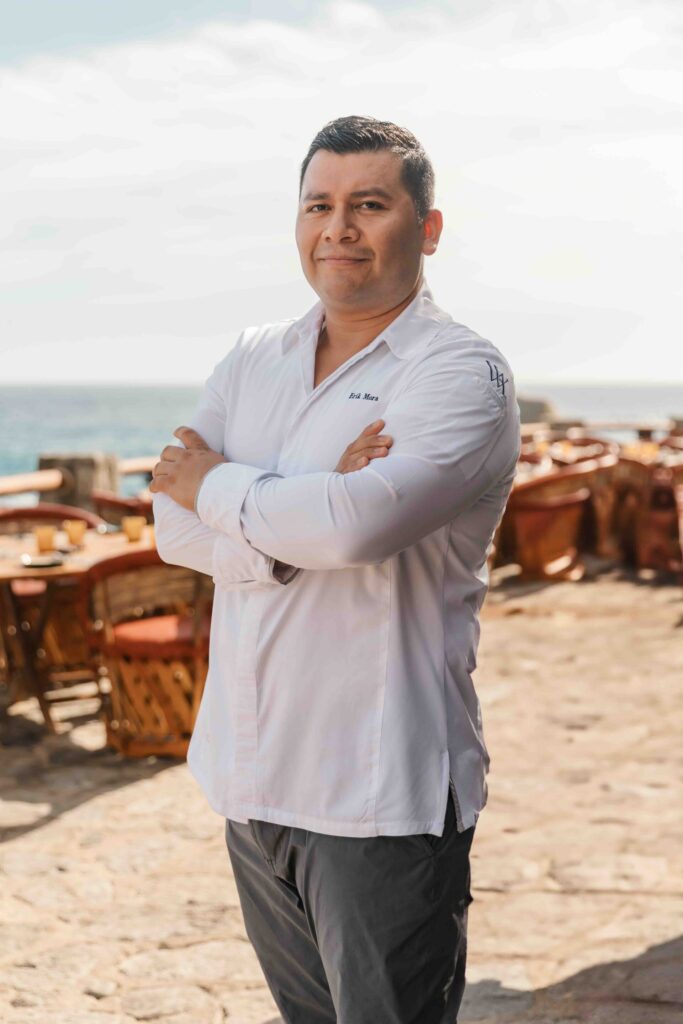 Erik mora