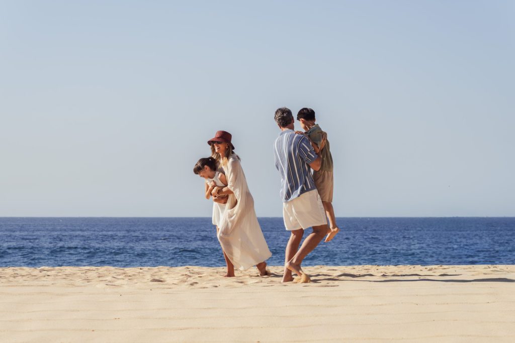Waldorfastorialoscabos camina por la playa 5